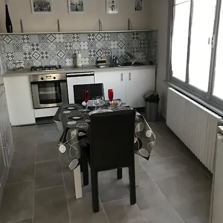 Maison Avec Jacuzzi Privatif Cambrai Exterior photo